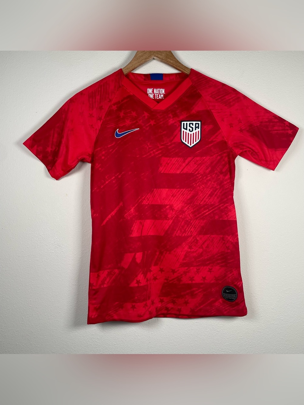 Nike USA Soccer Jersey 2019 Away Stadium Red size Youth L AJ4447-688 Authentic